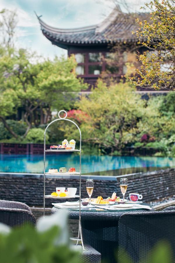 Four Seasons Hotel Hangzhou At West Lake Exterior photo